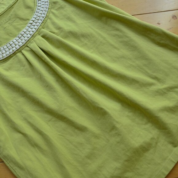 Talbots Top Women's Chartreuse Green Sleeveless Beaded Scoop Neck Tee Medium M - Picture 4 of 9
